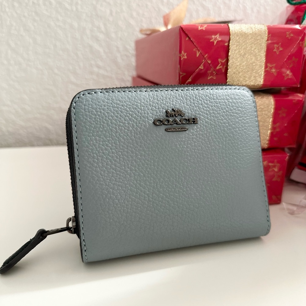 COACH Billfold Wallet